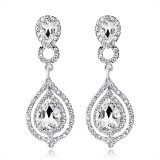 Elegant luxury earrings with diamond studded earrings for brides' wedding earrings