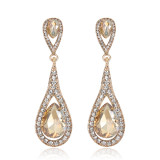 Elegant luxury earrings with diamond studded earrings for brides' wedding earrings