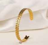 Stainless steel concave convex patterned open bracelet