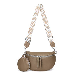 Leather soft diagonal cross bag, fashionable and simple casual saddle bag