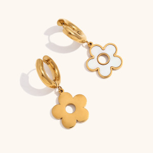 Stainless Steel Shell Love Flower Earrings