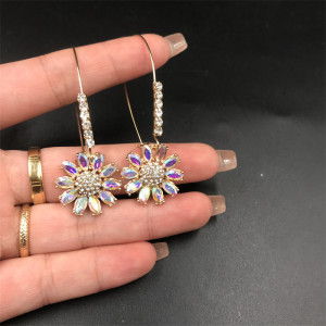 Alloy rhinestone daisy flower sunflower earrings