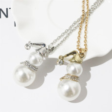 Christmas necklace, Christmas gift set with diamonds, pearls, snowman, gourd pendant, long chain