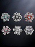 Rotatable Christmas snowflake brooch