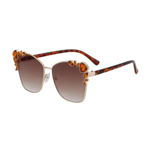 Fashion Box Sunshade Cat Eye with Diamond Sunglasses
