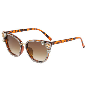 Diamond cat eye sunglasses