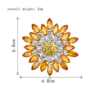 New crystal women's brooch, flower studded diamond brooch, chest flower, hand-held flower accessories wholesale