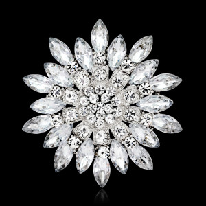 New crystal women's brooch, flower studded diamond brooch, chest flower, hand-held flower accessories wholesale