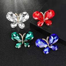 Crystal insect animal rhinestone butterfly brooch women's suit luxurious exquisite brooch chest flower accessory