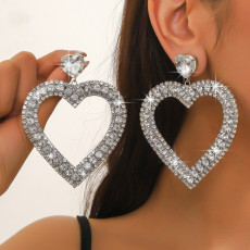 Crystal Peach Heart Water Diamond Earrings, High Grade and Personalized