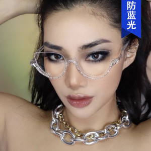 New European and American diamond studded fashionable trendy glasses with anti blue light flat lenses