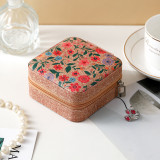 Portable retro travel jewelry storage box, leather pearl treasure box