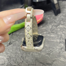 Suitable for Apple iWatch watch strap, four leaf clover diamond studded metal wrist strap for women