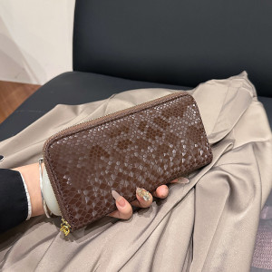 Snake skin pattern long zipper wallet with multiple card slots and large capacity design