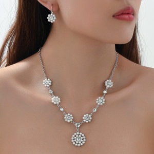 Hot selling European and American style necklace earring set with inlaid zircon pearl flower earrings necklace