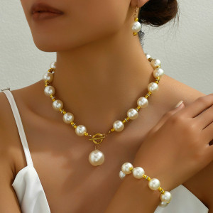 European and American mother of pearl earrings necklace bracelet set collarbone chain