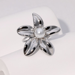 Flower ring simulation pearl stainless steel ring for women