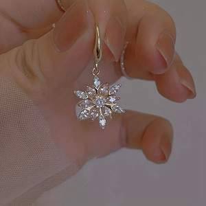 Popular zircon Snowflake Christmas Earrings