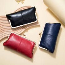 Genuine leather vintage clip bag, hand-held bag, wallet, oil wax leather storage bag