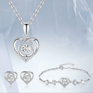 Set Love necklace, heart-shaped pendant, women's accessories, Valentine's Day gift