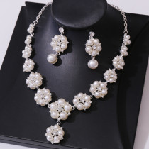 Pearl necklace earrings two-piece set for bride