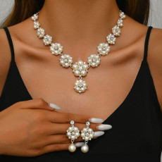 Pearl necklace earrings two-piece set for bride