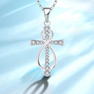 S925 pure silver necklace with religious cross and diamond studded collarbone chain