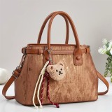 Women's commuting handbag, large capacity, cute accessories, single shoulder trendy bag