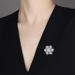 Time flies, brooch, snowflake brooch, chest flower, suit accessory