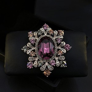 Flower brooch, palace style chest flower, niche coat pin, accessory