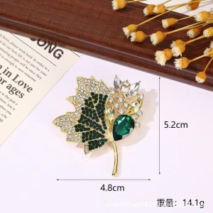 Coat brooch women's rhinestone maple leaf autumn and winter chest flower accessory collar exquisite pin
