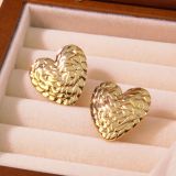 Sweet and Cool Titanium Steel Peach Heart Earrings, Women's Non fading Love Earnail Accessories