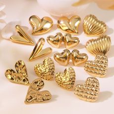 Sweet and Cool Titanium Steel Peach Heart Earrings, Women's Non fading Love Earnail Accessories