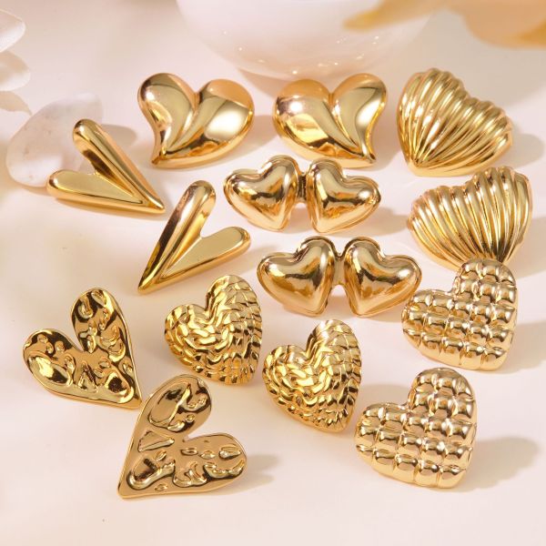 Sweet and Cool Titanium Steel Peach Heart Earrings, Women's Non fading Love Earnail Accessories