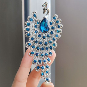 Peacock chest flower pin rhinestone clothing accessory Phoenix retro brooch