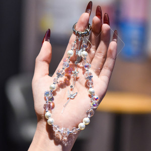 Crystal butterfly hanging chain, mobile phone, handmade bead pearl bag, keychain