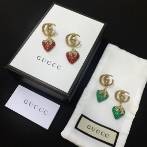 G Home Double G Letter Strawberry Earnail Alloy Material Earrings and Earrings