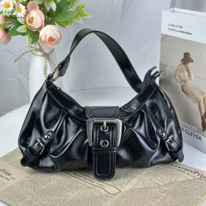 Vintage style spicy girl Y2K vintage two tone leather shoulder bag