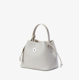 Hot selling fashionable single shoulder crossbody bag with armpit carrying and crossbody bag for women