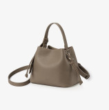 Hot selling fashionable single shoulder crossbody bag with armpit carrying and crossbody bag for women