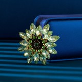 Hot selling acrylic brooch women's alloy Rhinestone flower chest flower brooch