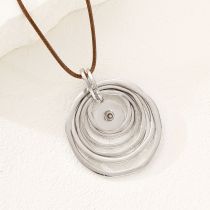 20mm snap button Irregular pendant, retro silver spiral patterned heart-shaped necklace