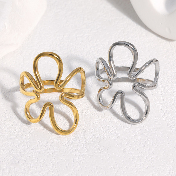 Titanium steel hollow flower ring, sweet and colorfast stainless steel ring for women