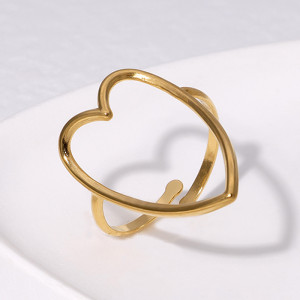 Stainless steel heart ring with adjustable opening for women, titanium steel ring that does not fade