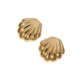 Ocean shell shaped earrings ins do not fade cold wind stainless steel earrings for women