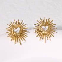 Titanium steel earrings with heart-shaped, niche metal earrings that do not fade, stainless steel earrings