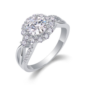 2 carats Moissanite  S925 Silver Ring Wedding Ring Wholesale