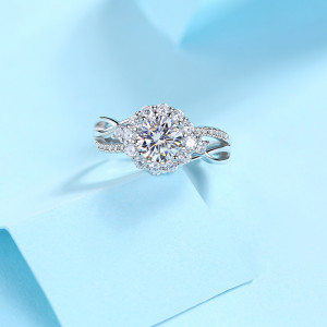 2 carats Moissanite  S925 Silver Ring Wedding Ring Wholesale