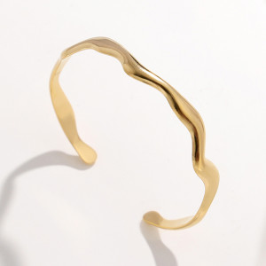 Titanium steel bracelet wave shaped stainless steel bracelet fashion bracelet