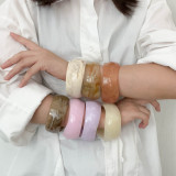Wide irregular resin bracelet with female niche design, dyed wide bracelet